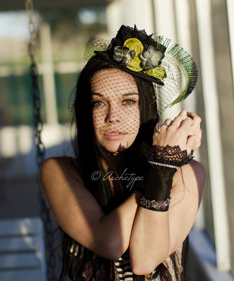 Tiffany Black hat with veiling - boudoir, special occasion mini top hat - Derby hat