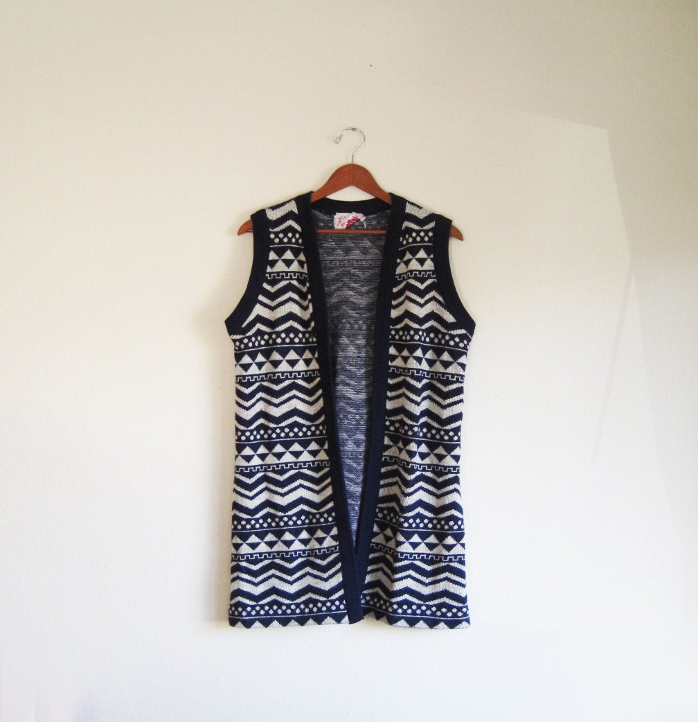 SALE: Vintage blue and white knit long sweater vest with zig zag chevron tribal type pattern Plus Size 1970's XL to XXL