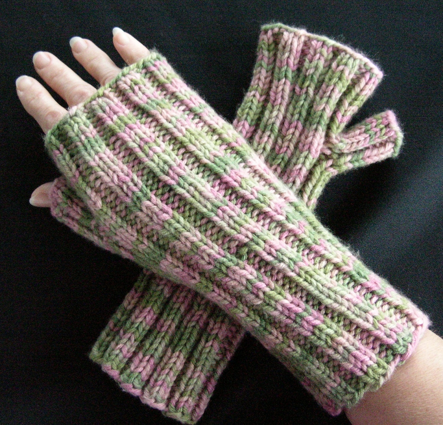 Fingerless Gloves Pink and Green
