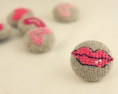 Pink Kiss - Valentine Fabric Covered Brooch Pin