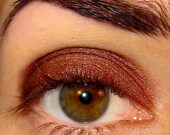 Illicit Eyeshadow Mineral makeup Eye shadow Eyeliner (Dark Coppery Brown with duochrome two-tone shifting red shimmer (5g)