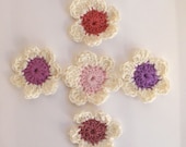 Handmade crochet flowers applique - scrapbooking  - set of 4 - Crochet - Applique - Scrapbooking - Clothing- Embellishment
