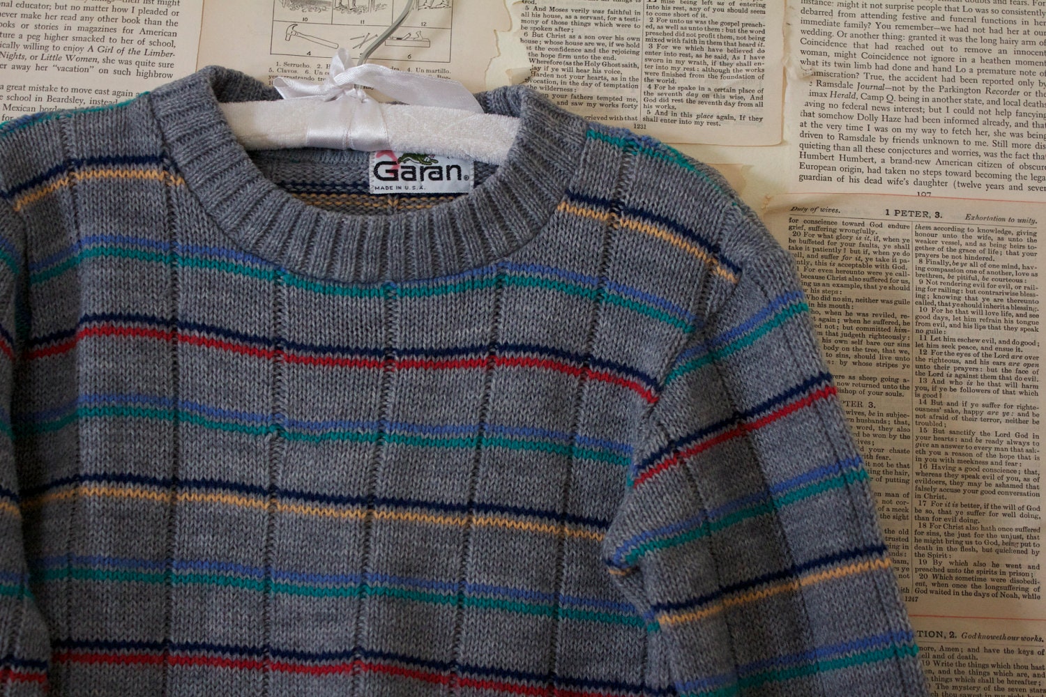 Vintage Kids Hipster Sweater - Retro Grey Rainbow Striped Pullover - Winter Clothes Clothing - Boy Girl