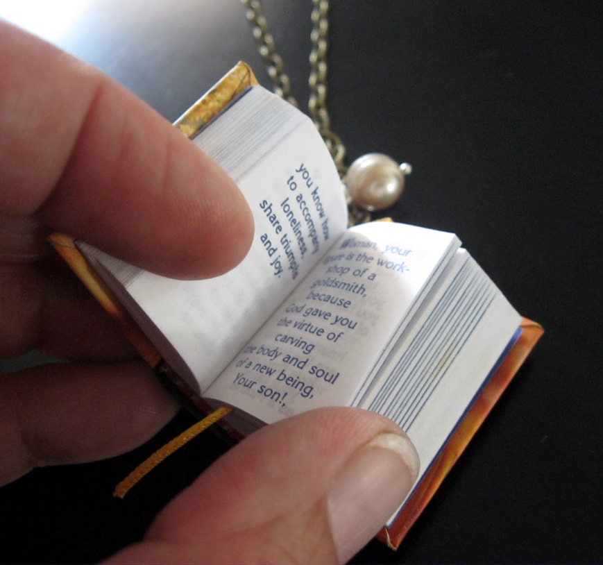 I love you.. miniature book and pearl necklace