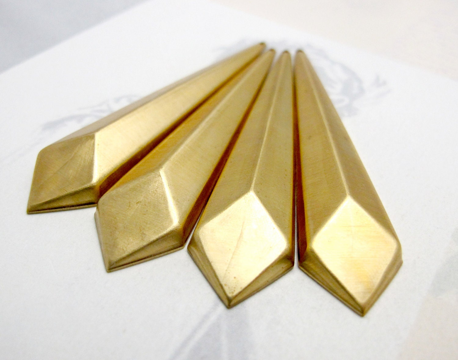 Brass Geometric Facet Long Diamond Drop Pendants (4X) (M885)