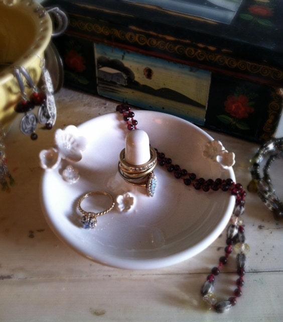 Ring Dish, Wedding ring holder white floral decorative