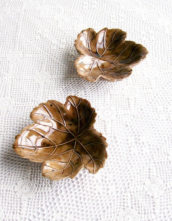 Fall Leaves Pottery Dish Plate Ceramic Leaf Vintage Fall Decor 2 Pcs