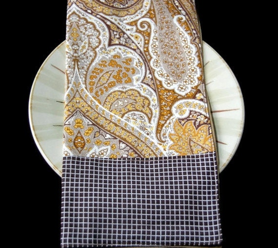 Golden Paisley Reversible Cloth Napkins, traditional, brown and gold, dining, hostess gift, Thanksgiving, dinner party, entertaining