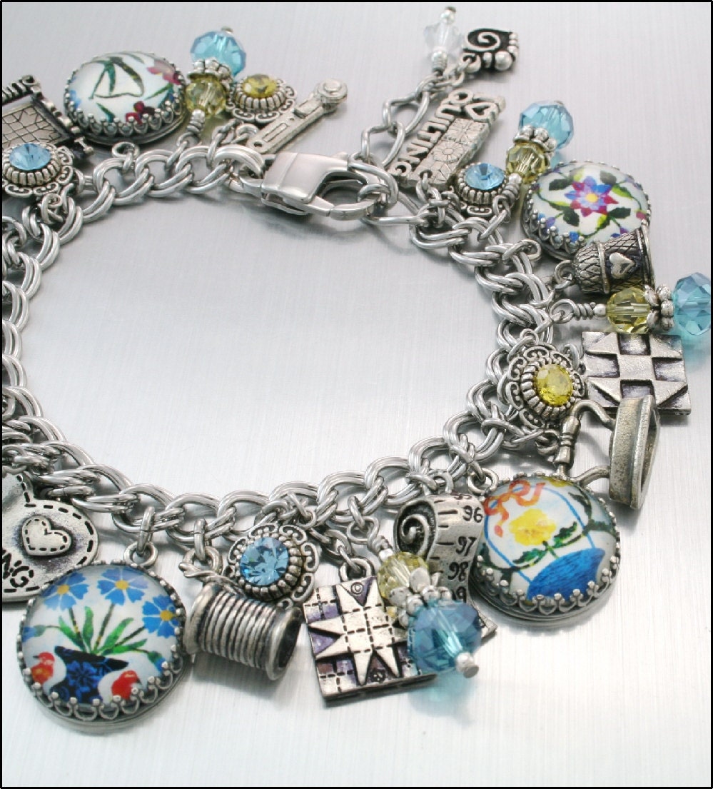 Quilting and Sewing Silver Charm Bracelet, The Art Quilt, Quilt Jewelry, Quilt Charm Bracelet