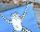 Vintage Frog Zippered Pouch