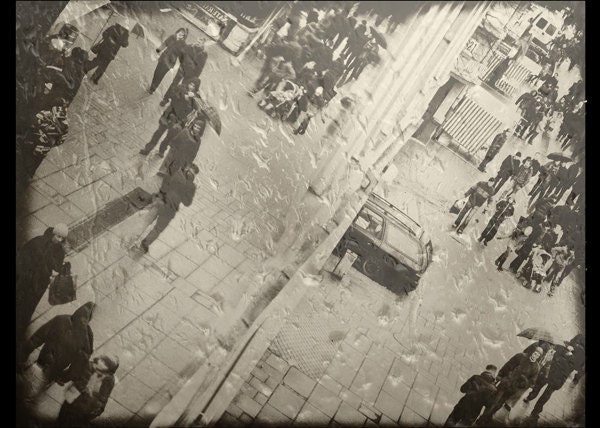 City - 5x7 inches fine art photograph - a retro style image of a city life - vintage - signed limited edition