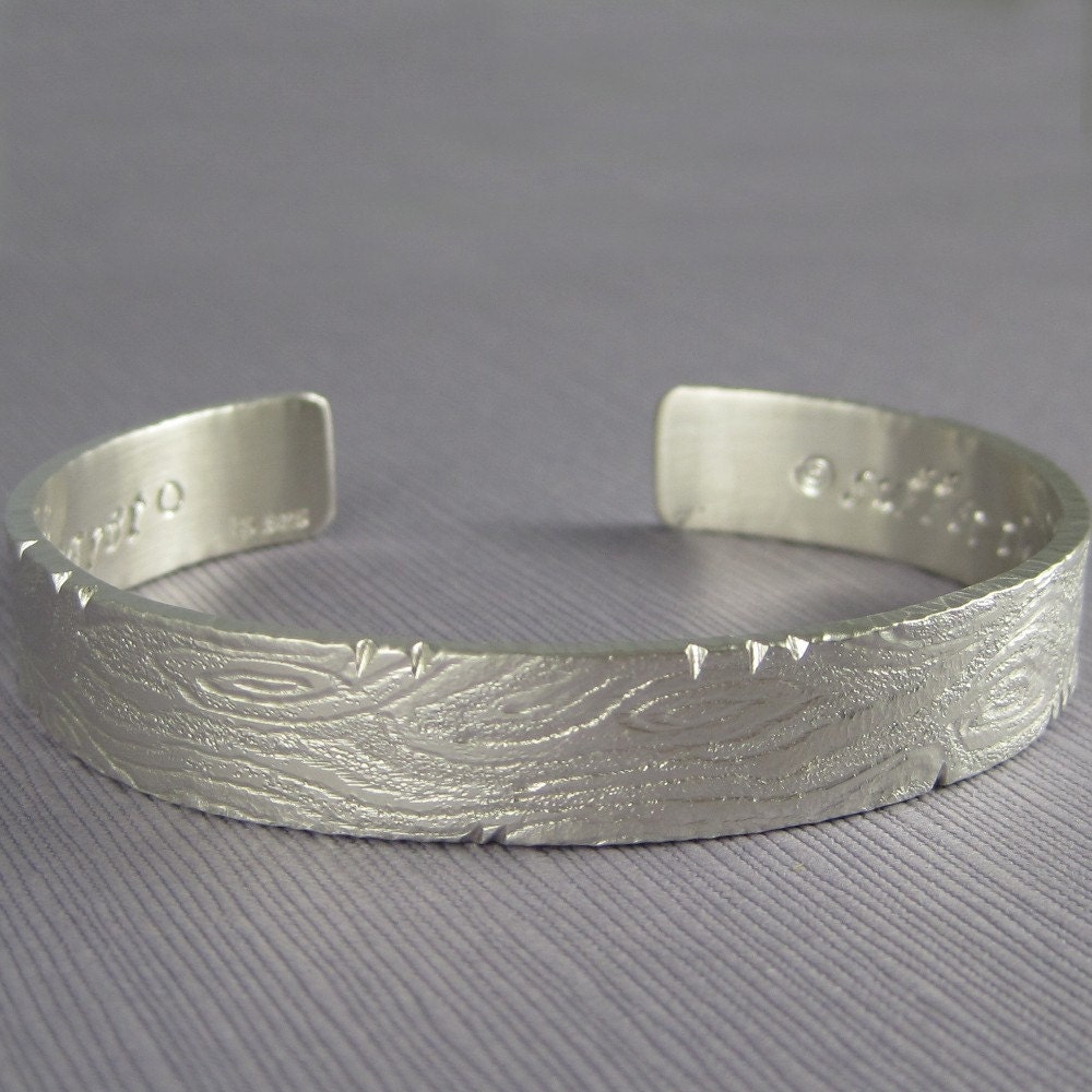 Wood grain silver cuff with custom inscription -  10 mm, 3/8th wide