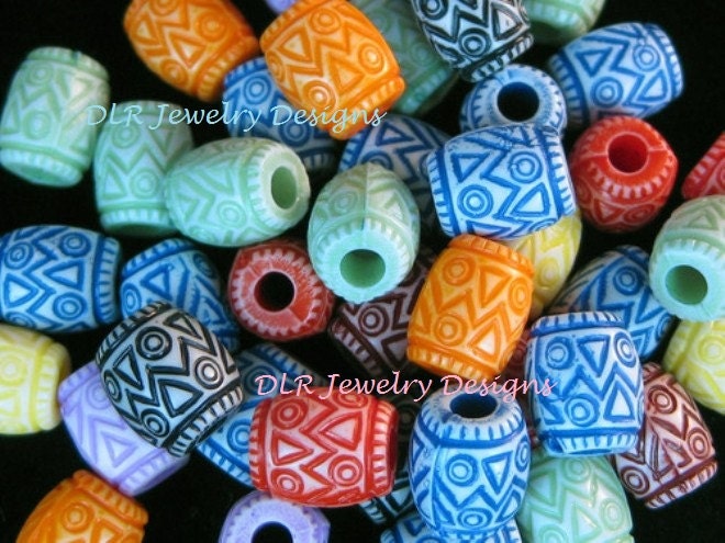 25 Pcs 9mm Assorted Colors Lucite Graphic Barrell Beads