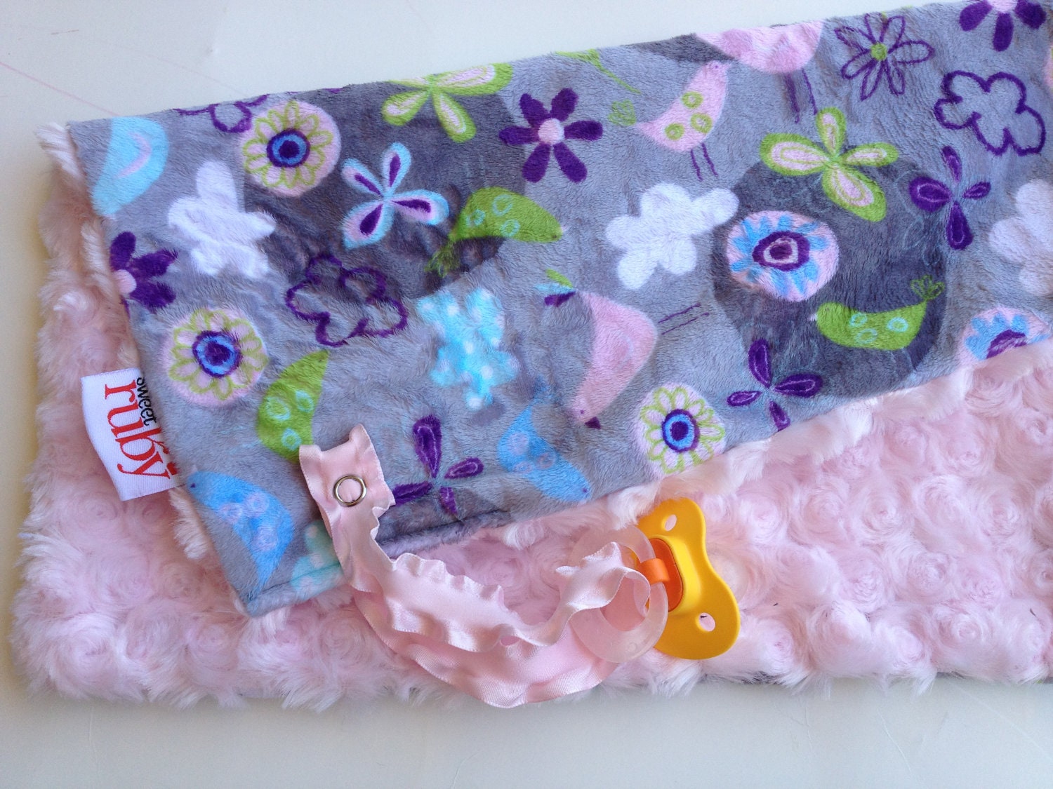 NEW Lil Bird Light Pink Pacifier Blanket