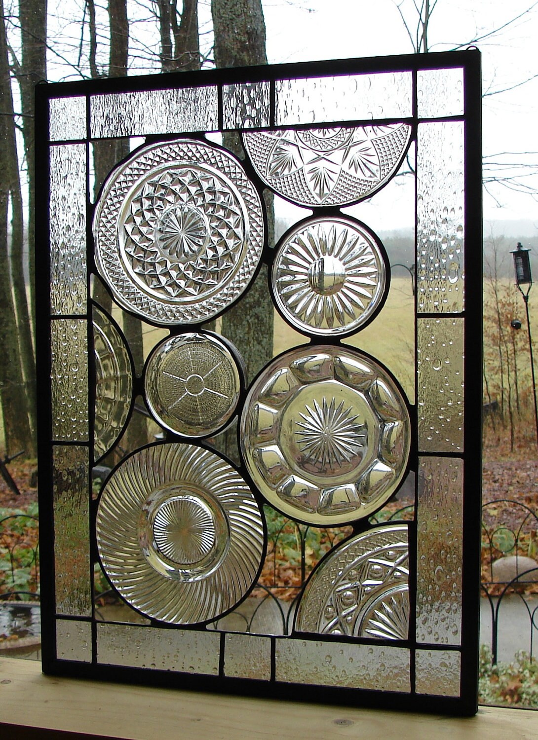 stained glass using vintage crystal plates Витражи своими руками, Панели из крашеного стекла