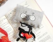 Stuffed animal - Cat. Fabric. Felt. Plush.