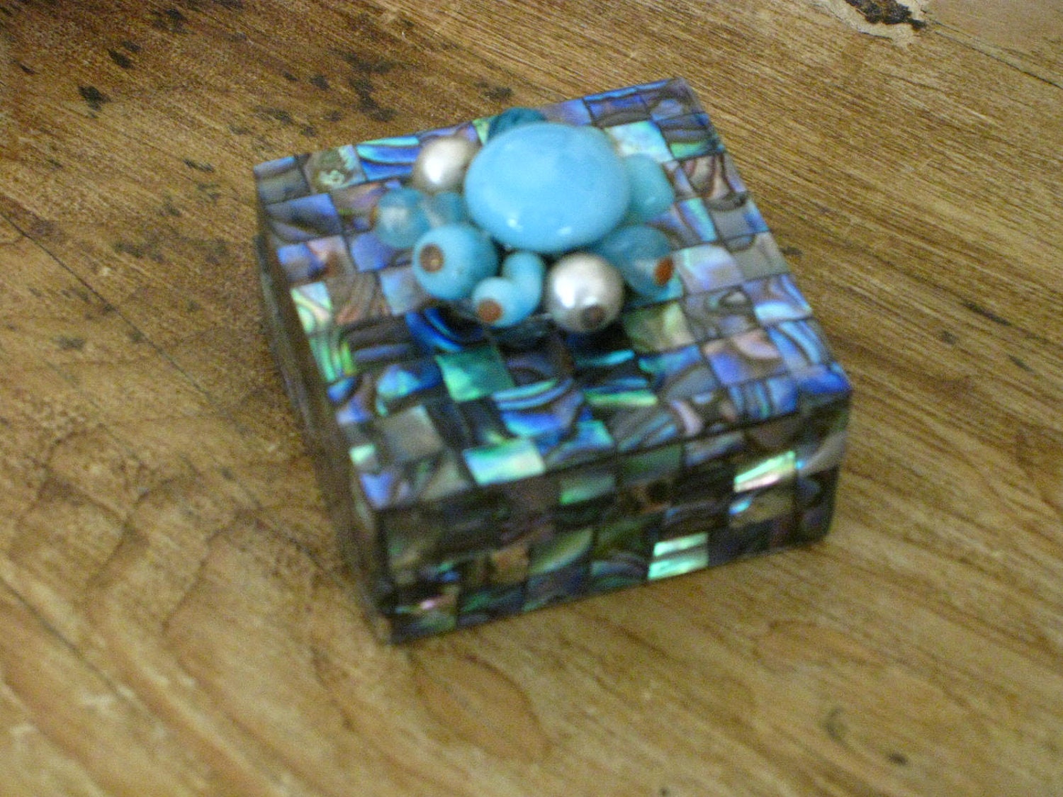 Shell inlay Pill or Trinket box