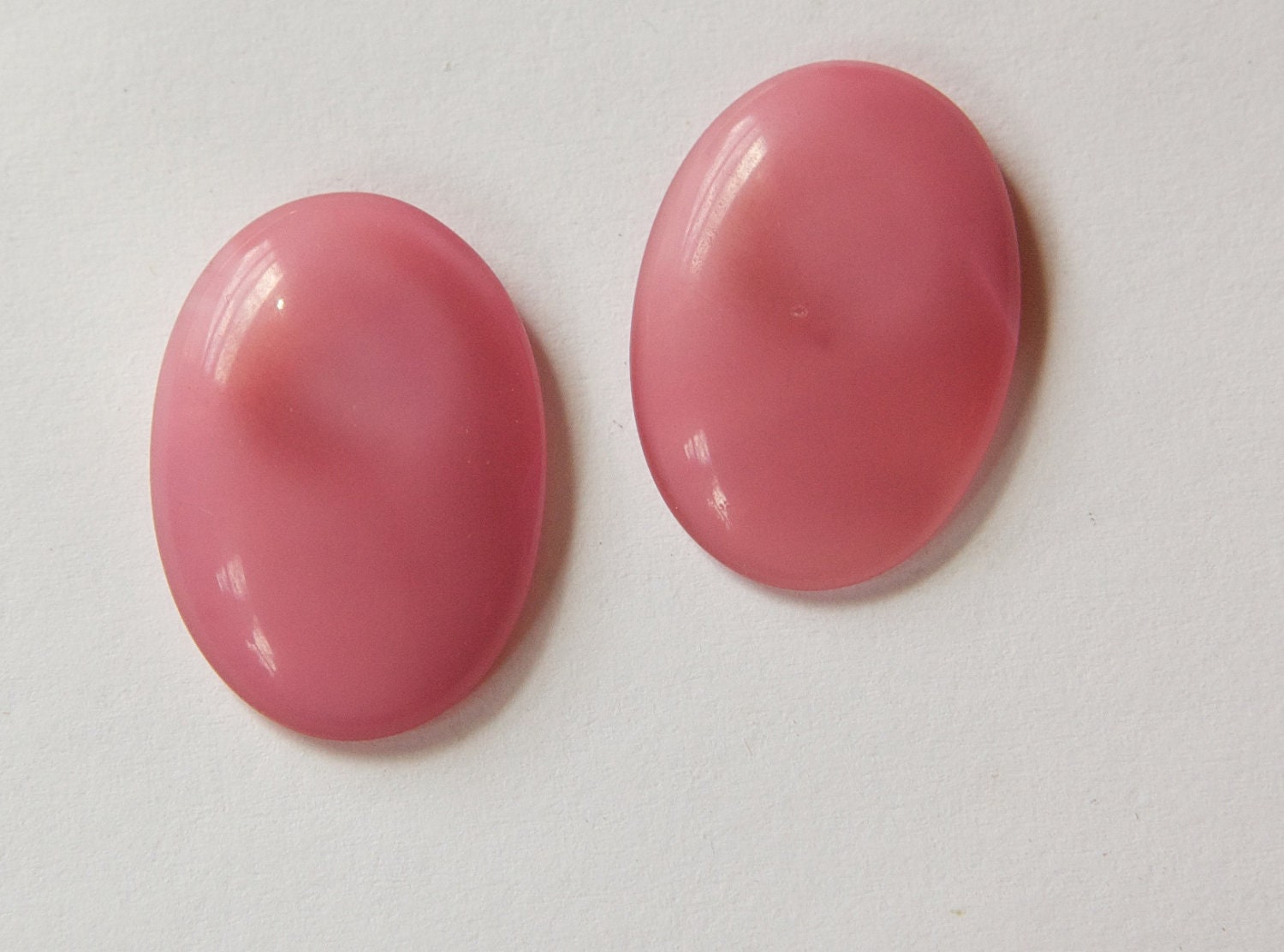 Rose Pink Oval Vintage Moonglow Cabochons 24mm x 18mm cab397D