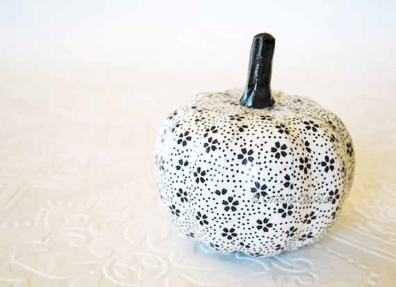 Pumpkin Ornament, Squash Ornament, decoupage pumpkin, black and white pumpkin, origami pumpkin, fall autumn thanksgiving