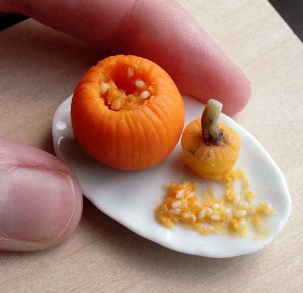 Dollhouse Miniature Food Pumpkin Innards