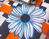 Vintage 1970s Blue Flower Tablecloth And 8 Matching Napkins