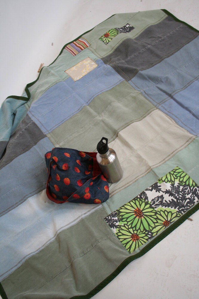Berkshire Picnic Blanket - Sunny Slope