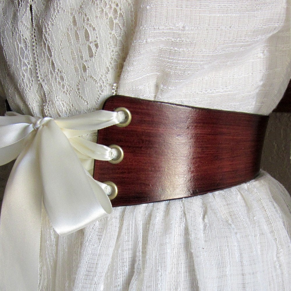 FairyTale Wedding......Wide Ribbon Laced Leather Bridal Sweetheart Corset Belt