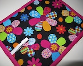 Bright flowers TRAVEL chalkboard mat/ placemat (a)