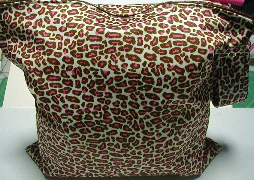 12 x 12  Wet Bag with Snap Strap Cheetah