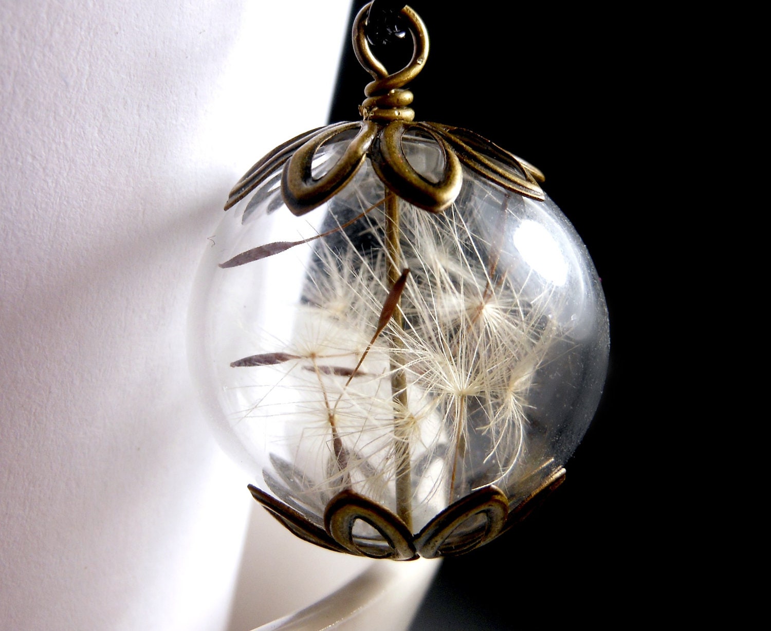Vertical Hanging Dandelion Necklace Make A Wish Dandelion Seed Hollow Lampwork Bead Round Necklace  - 30 inches