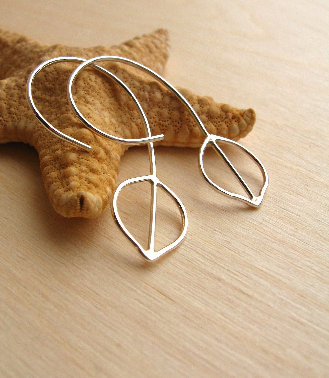 Sterling Silver Nature Silhouette Wire Earrings - Leaf