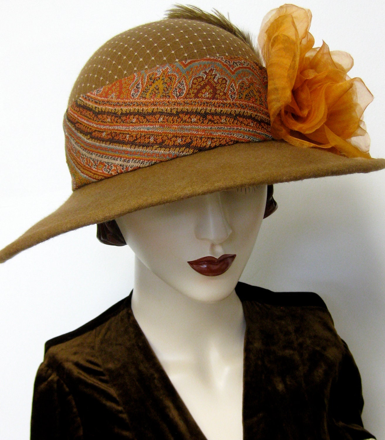 Sandringham Paisley Cloche