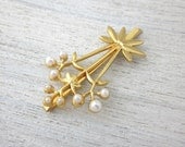 Regina Hair Pin in Gold, Wedding Hair accessory, Bridal Hair Piece