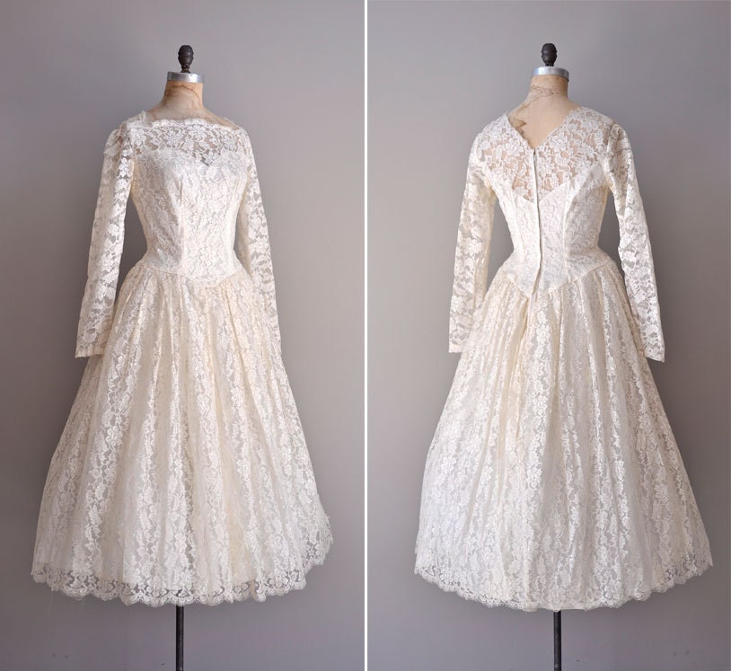 r e s e r v e d...50s lace wedding dress / 1950s wedding dress / Water Lily dress