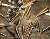 Spike Charms, Silver Acrylic, 1 Inch, 25mm, 10 Pieces, Basketball Wives, Dangles