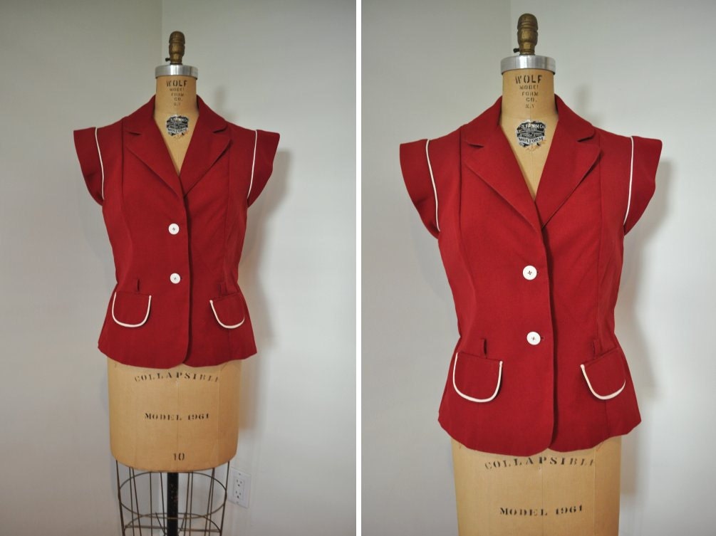 vintage peplum top 1970s burgundy waitress style S