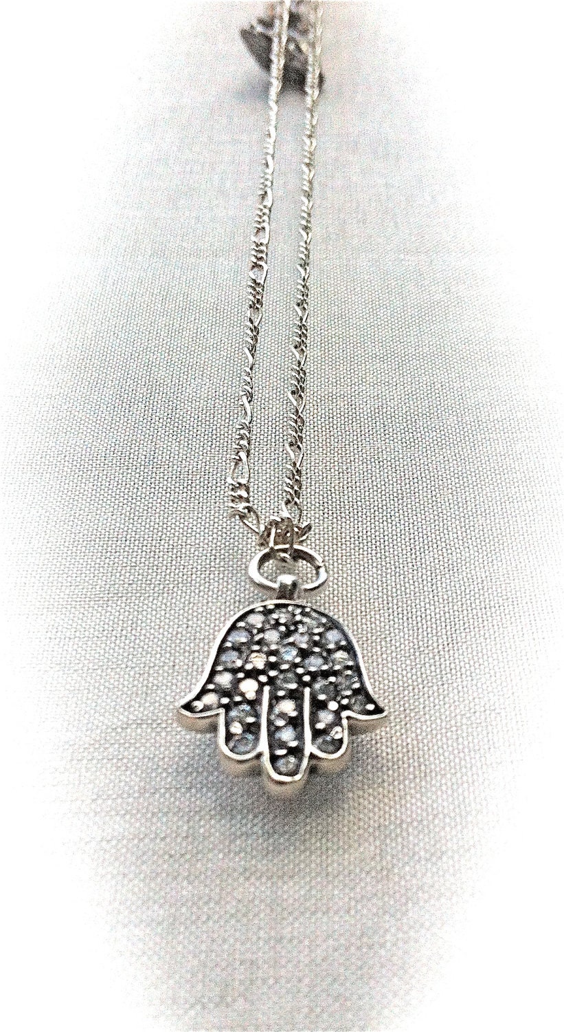 Hamas necklace