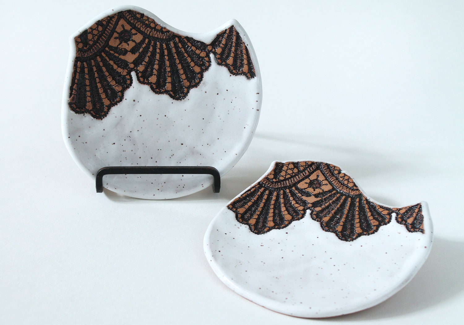 Made to Order: Handmade Moroccan Lace Bird Spoon Rest Dish or Soap Dish in White