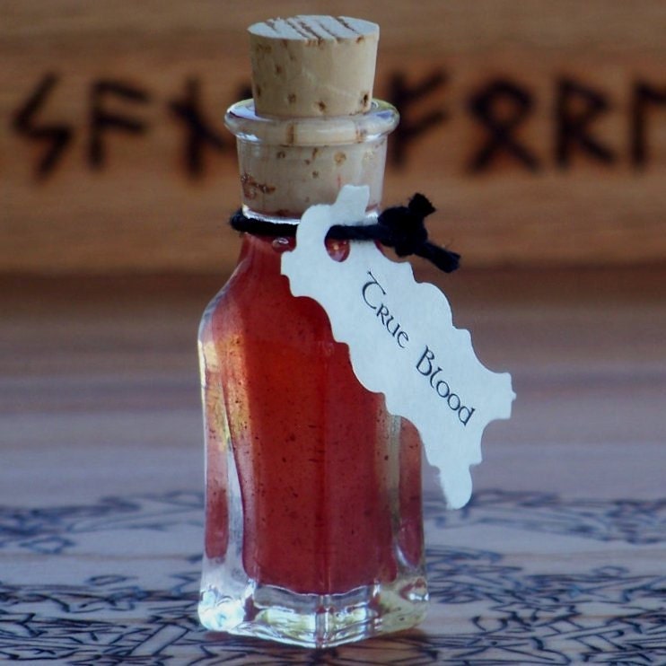 TRUE BLOOD Artisan Alchemist Ritual Oil w/ Premium Gold Seal Dragon's Blood Resin for Potency, Protection, Power, Strength, Victory, Love
