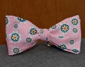 Refreshing Southern Pink Lemonade Bow Tie