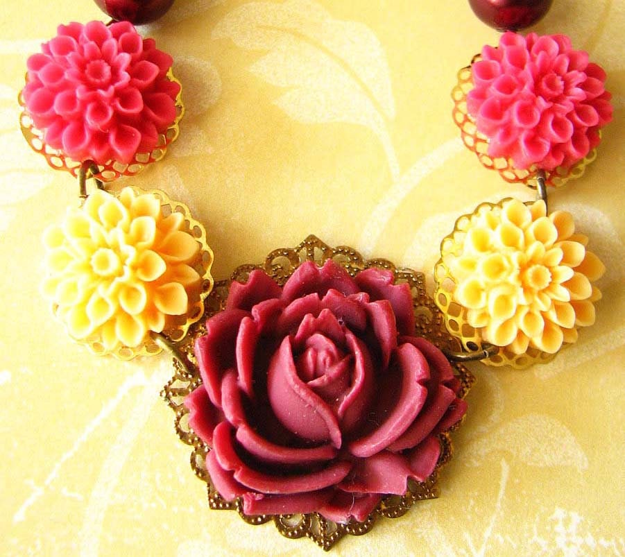 Flower Necklace Bib Statement Necklace Flower Jewelry Rose Necklace Single Strand