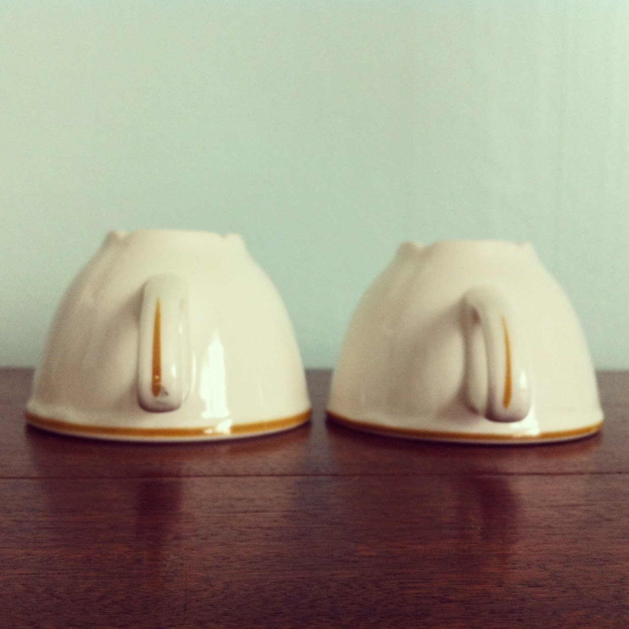 Two Vintage Homer Laughlin Best China Diner Cups