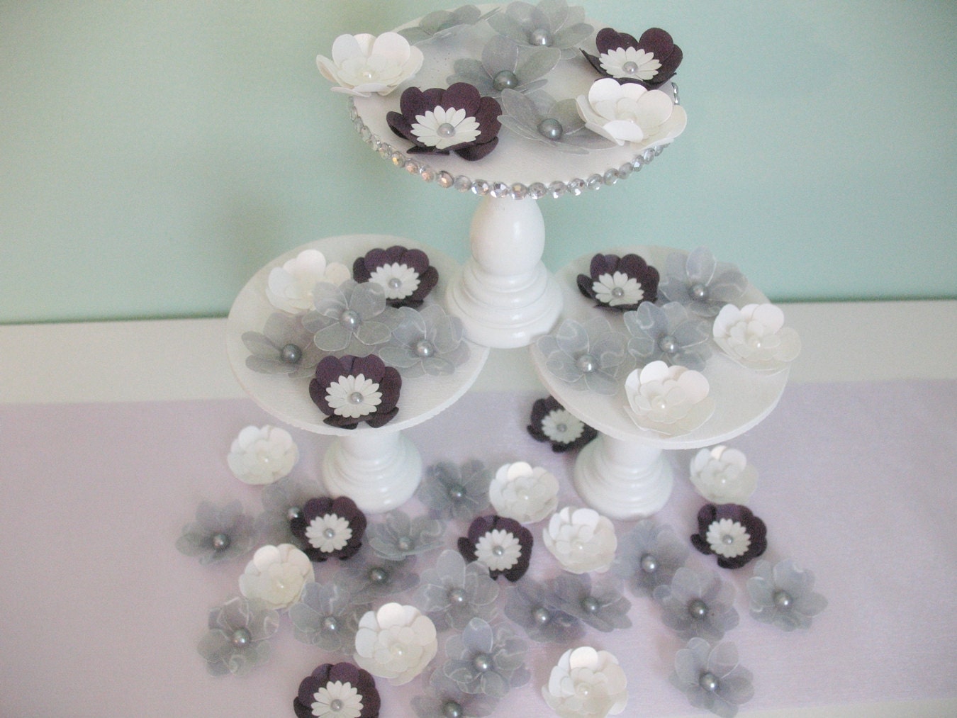 35 Elena Paper Flowers - Confetti Il_170x135