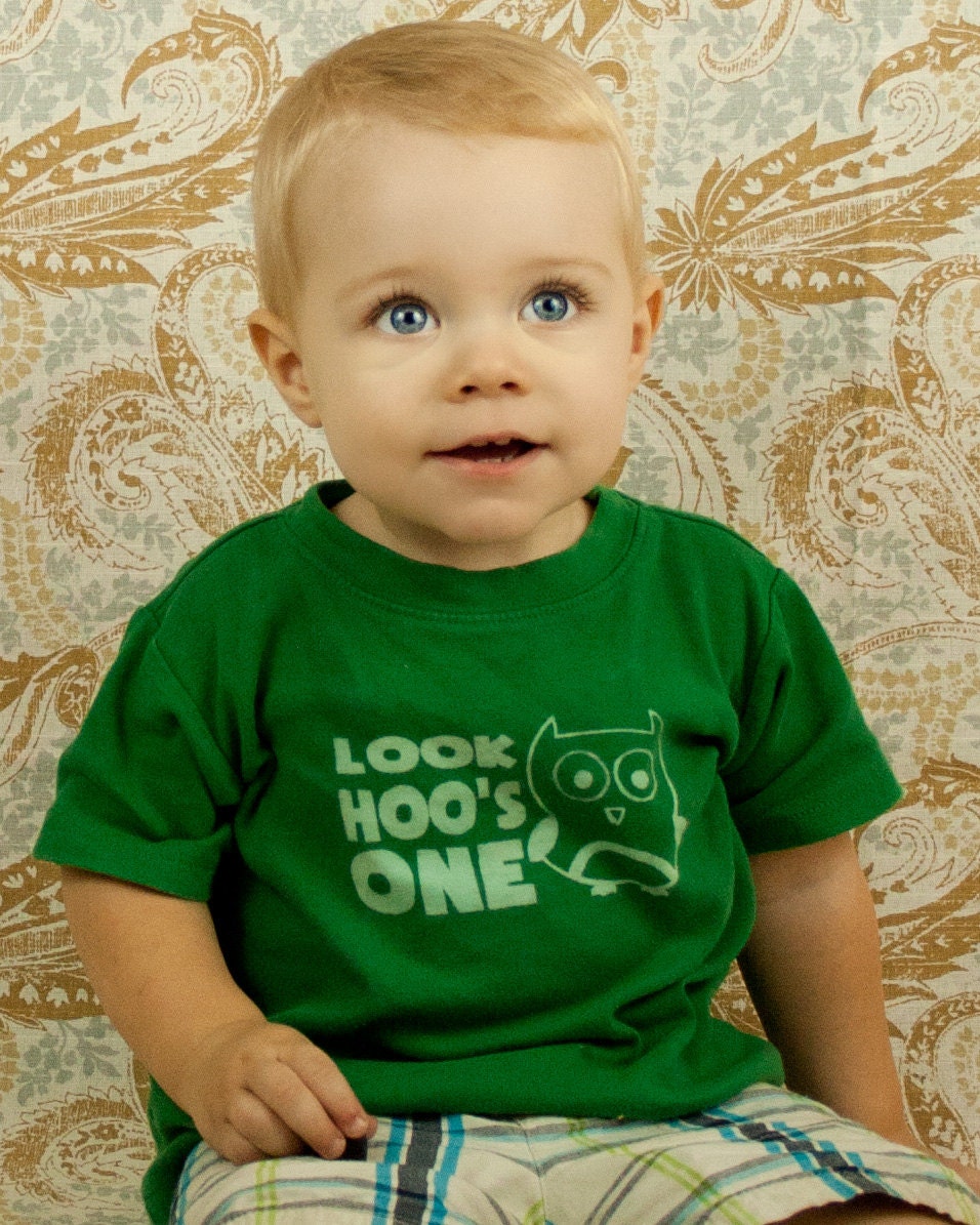 Look HOO's 1, 2, 3, 4  Toddler Birthday Owl Shirt- personalized - NO INK - Click for colors, Free Shipping
