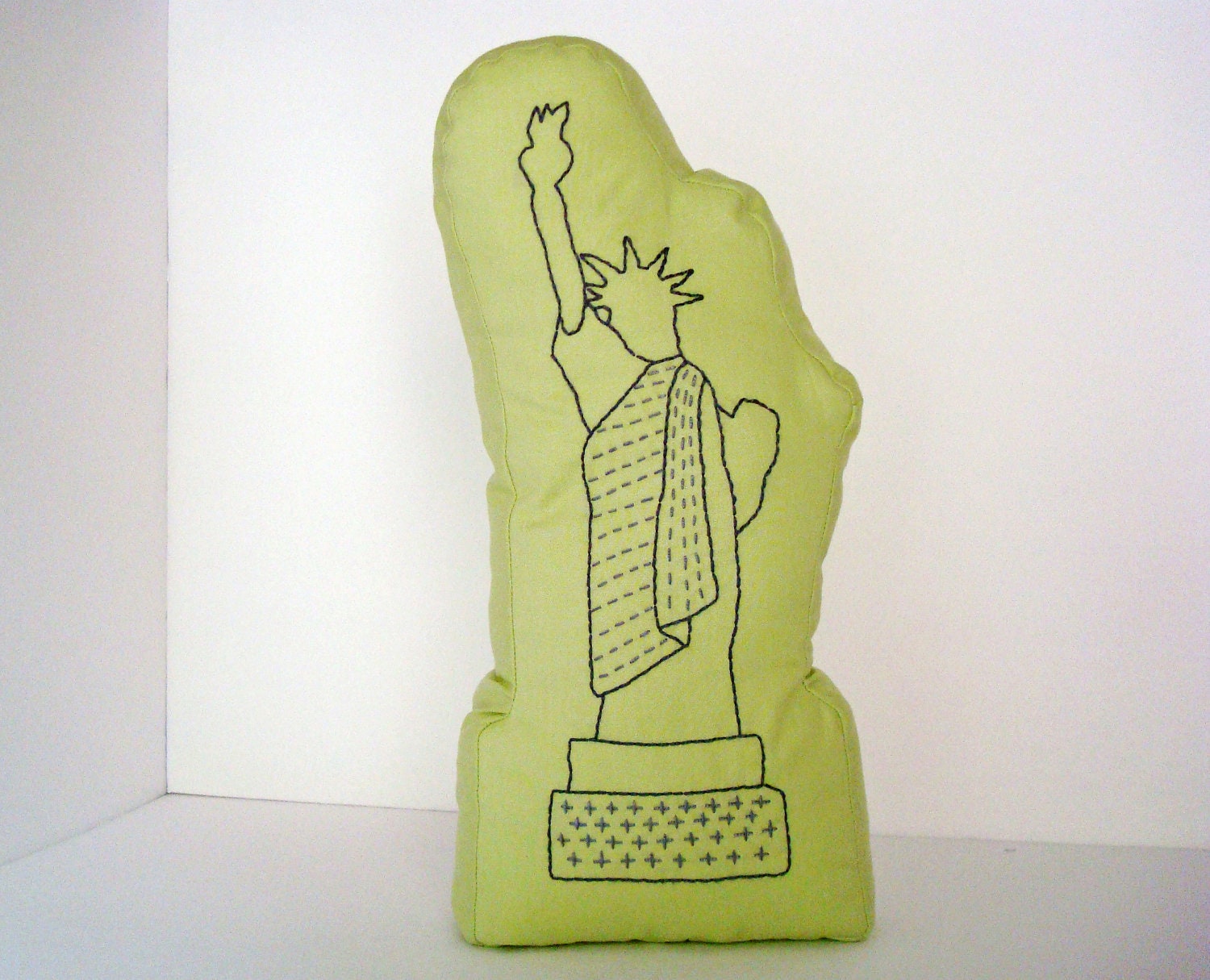 New York Statue of Liberty - Sashiko inspired pillow