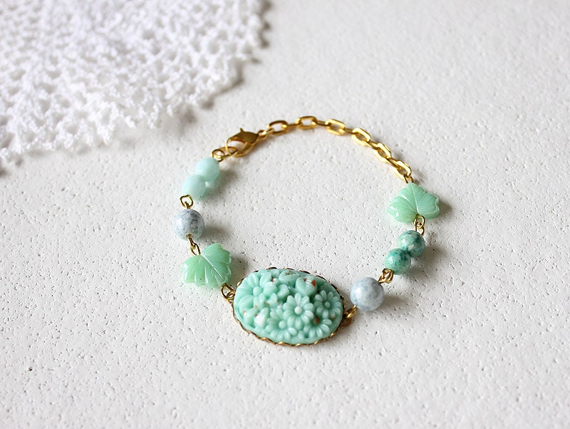 The Icecream Cake Bracelet, Mint Sorbet Vintage Style