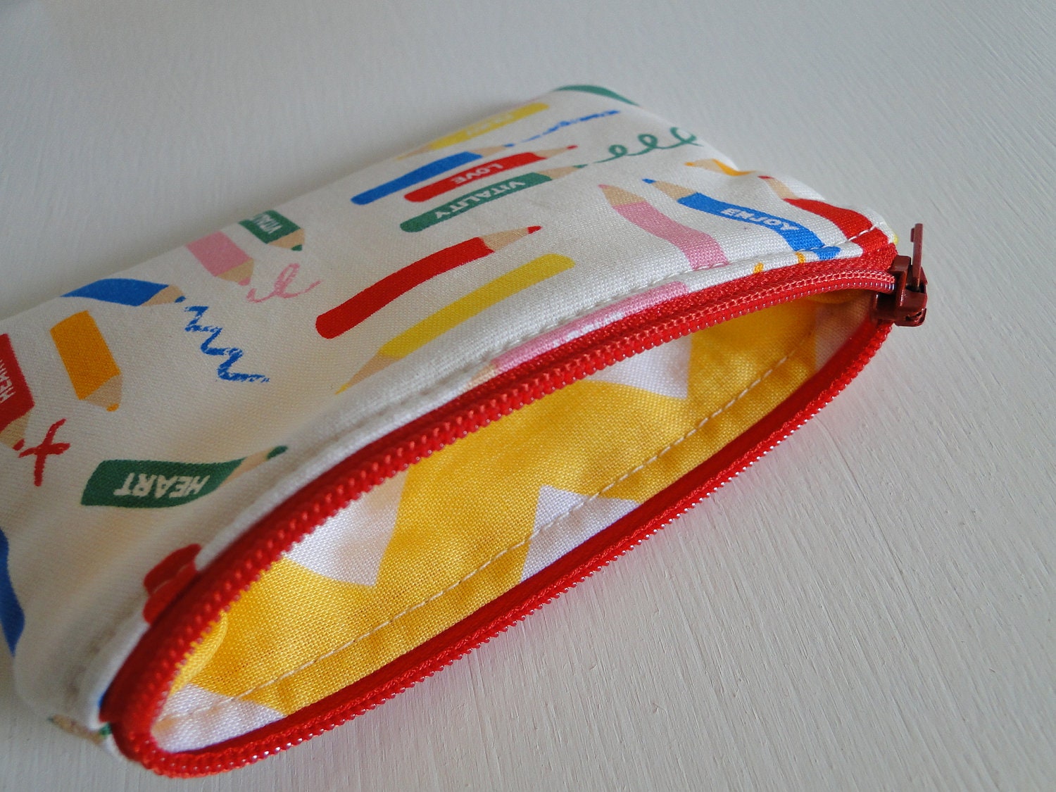 Free shipping - mini credit card - coin purse - Coloured Pencils - Japanese fabric