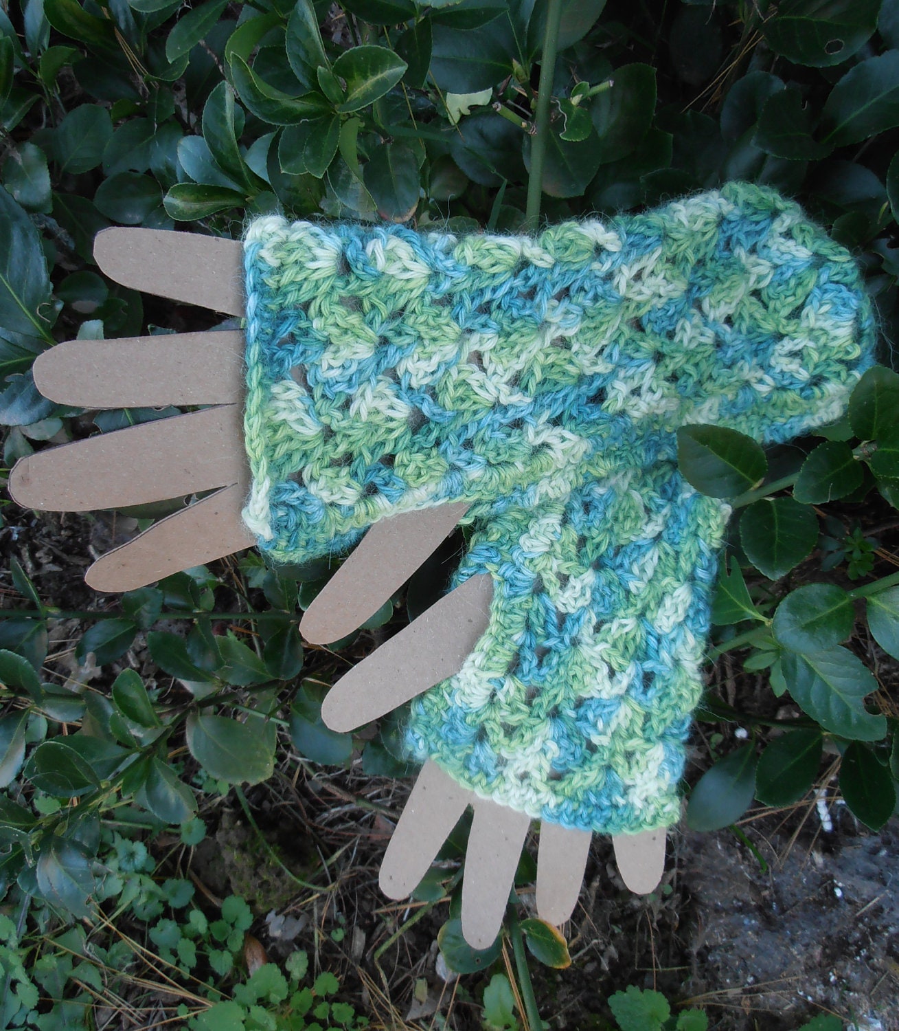 Fingerless ALPACA Gloves, Hand-Crocheted, Hand-Dyed Paca-Paints Alpaca Yarn, Emerald Isle