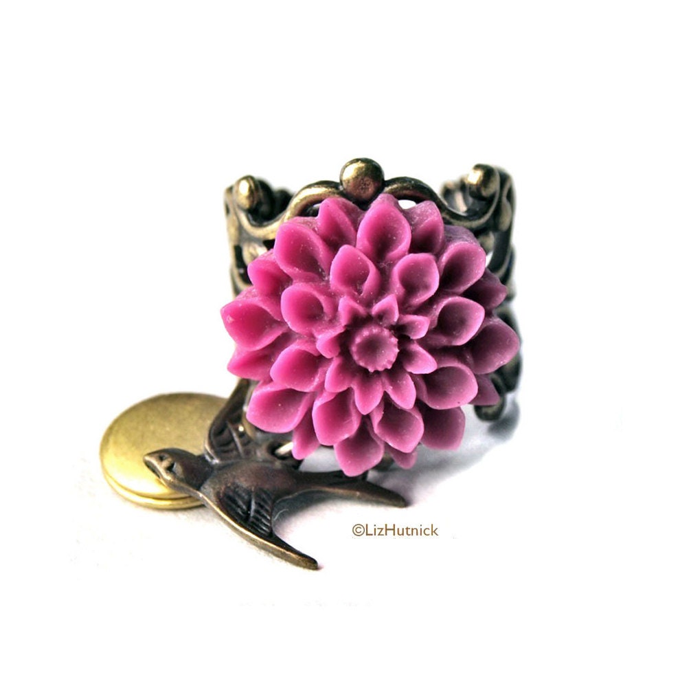 Magenta Mum Locket Ring. Adjustable Fililgree Ring. Victorian Style. Mothers Day Jewelry