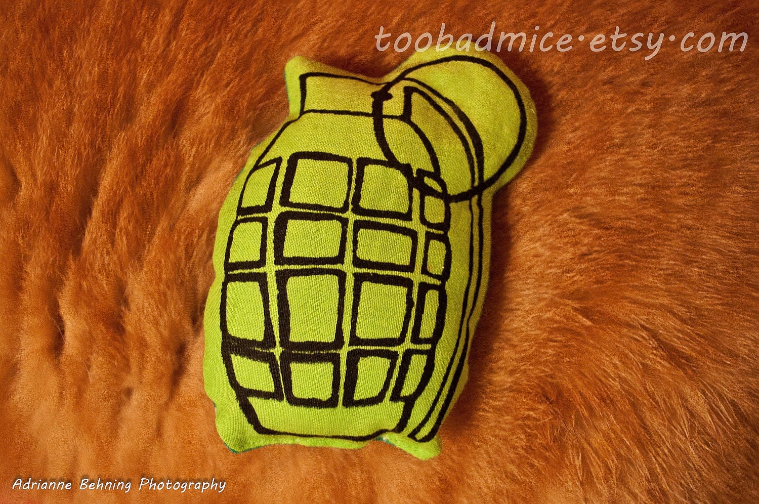 CATNIP GRENADE
